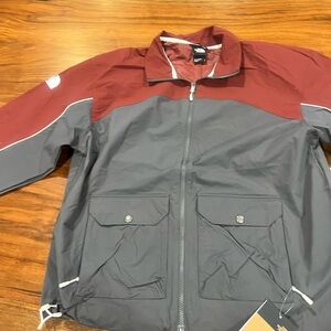 The North Face Men's Burgundy and Gray Windbreaker
